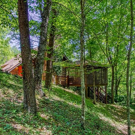Very Private, Real Log Cabin With Hot Tub! Sevierville Exterior foto